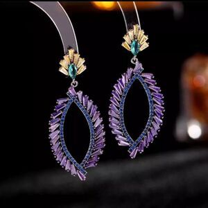𝅺Dazzling Multicolour Cubic Zirconia Crystal Drop Stud Earings